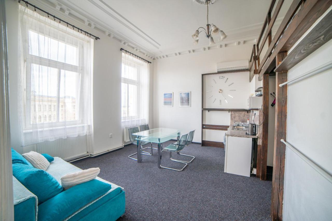 Apartment Kahoun Praag Buitenkant foto