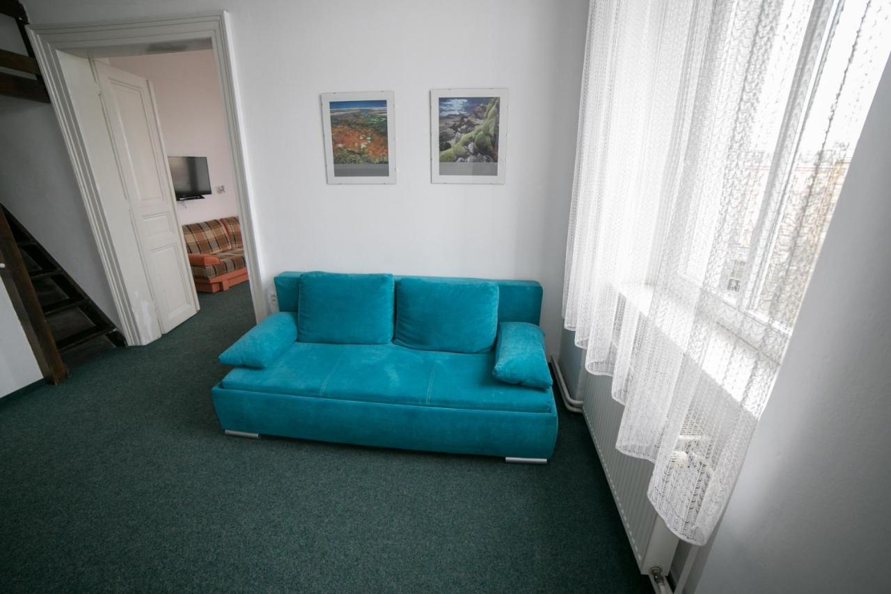 Apartment Kahoun Praag Buitenkant foto